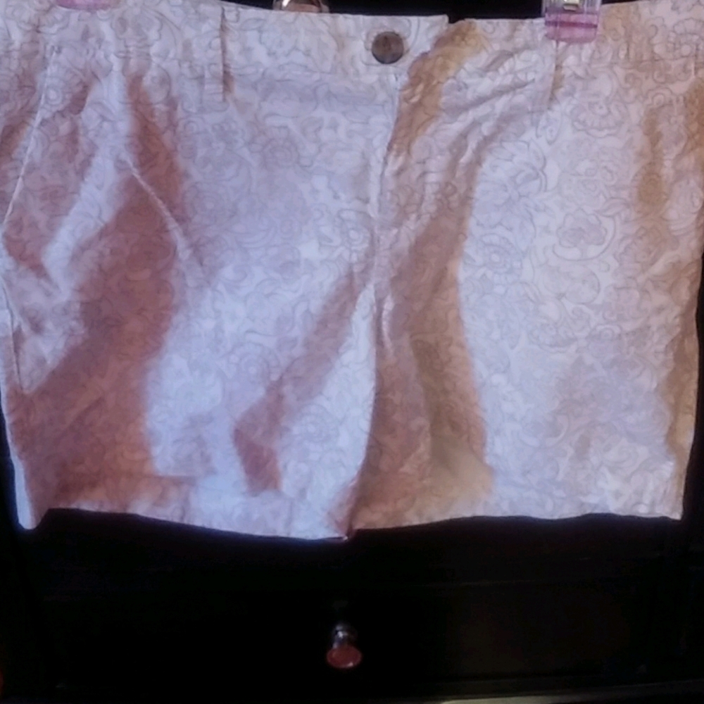 Old navy 6in shorts